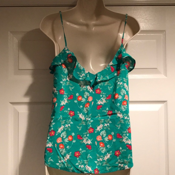 Old Navy ruffle neck tank top - Picture 2 of 7